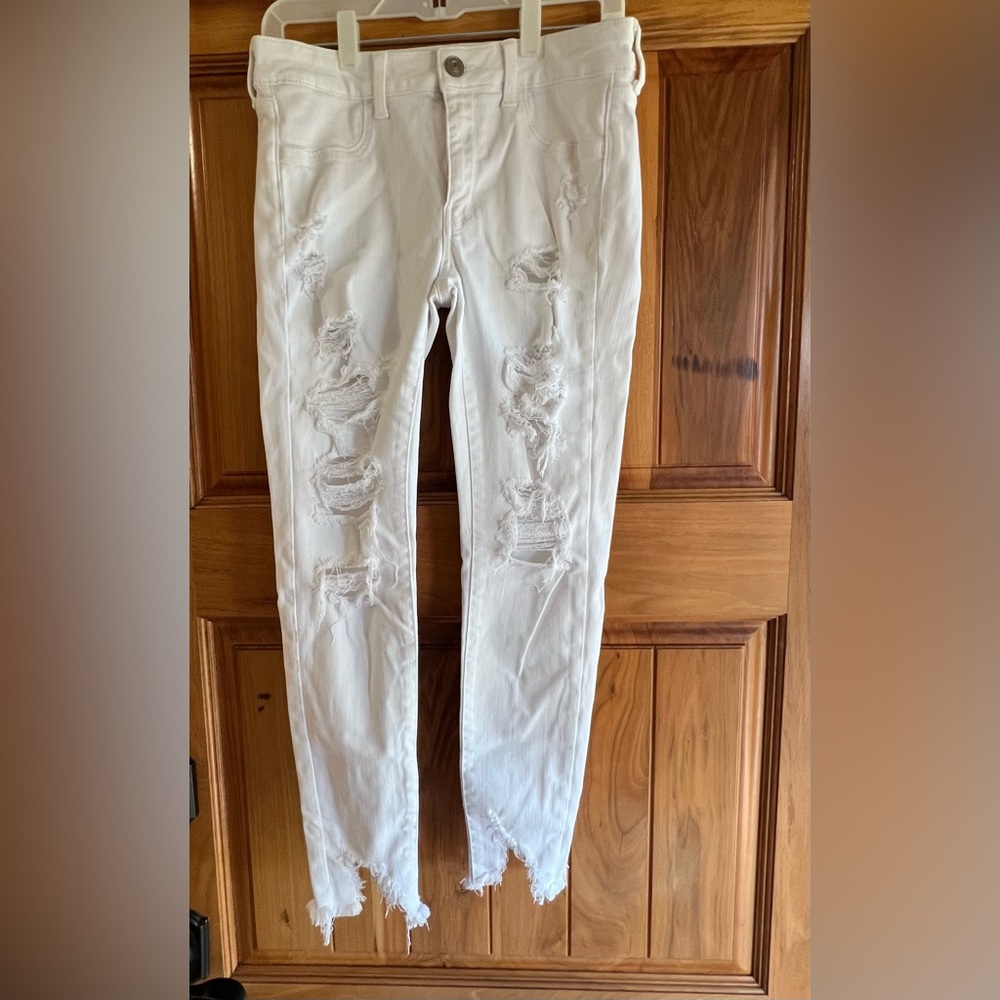 American Eagle Outfitters White Denim Next Level Stretch